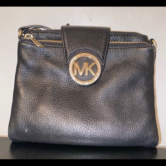 mk crossbody purses